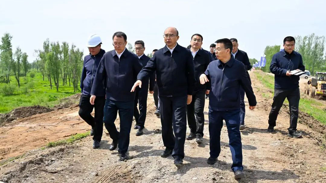 許勤到哈爾濱市延壽縣調(diào)研